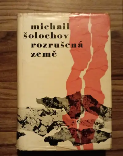 Rozrušená země - Michail Šolochov