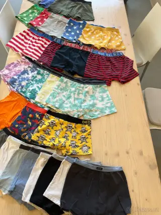 28x boxerky Next, Lindex, H&M, M&S a Dědoles 9-13 let