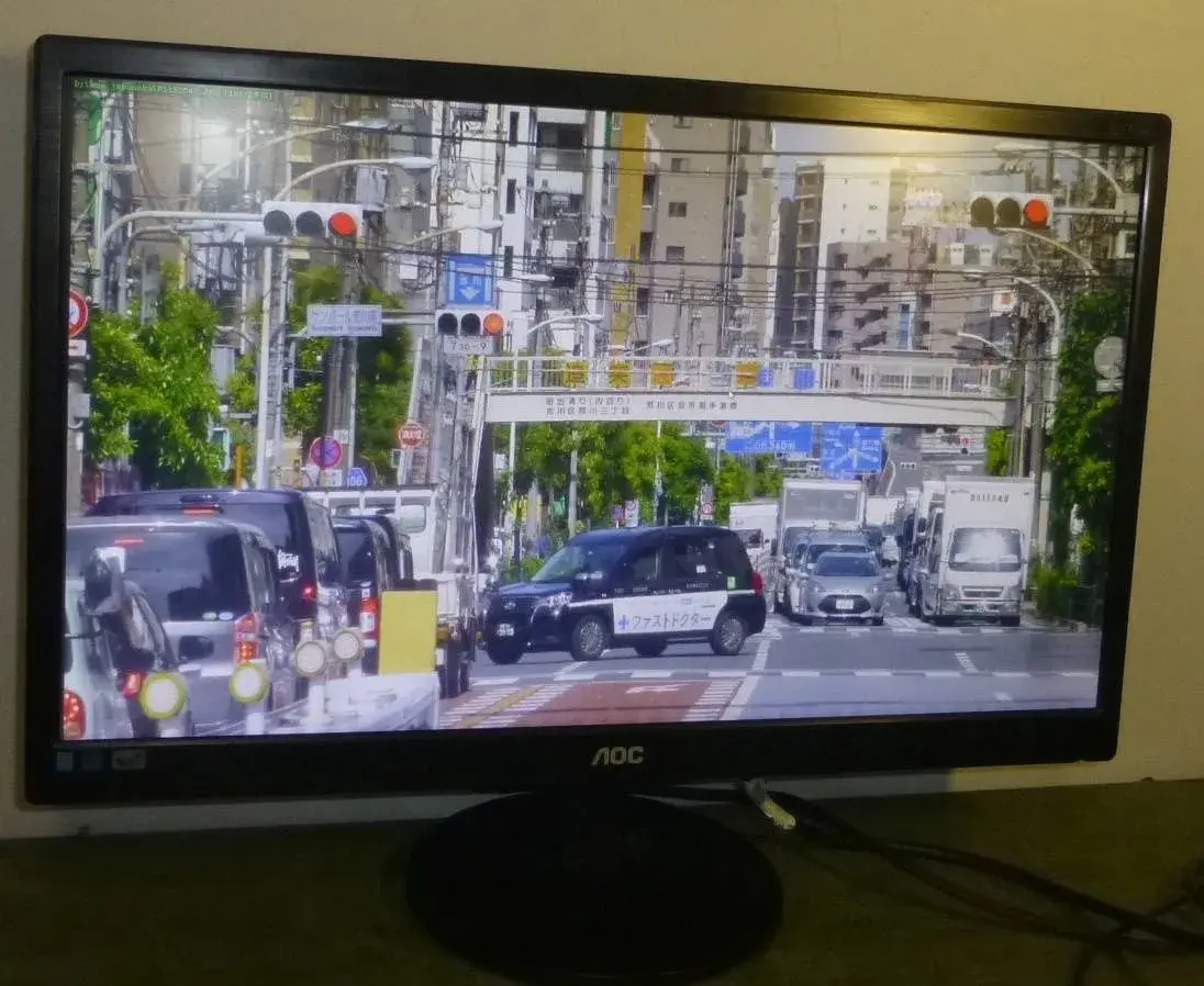FullHD LED monitor AOC 22 palců