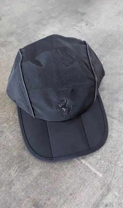 Ferrari Skládací Kšiltovka