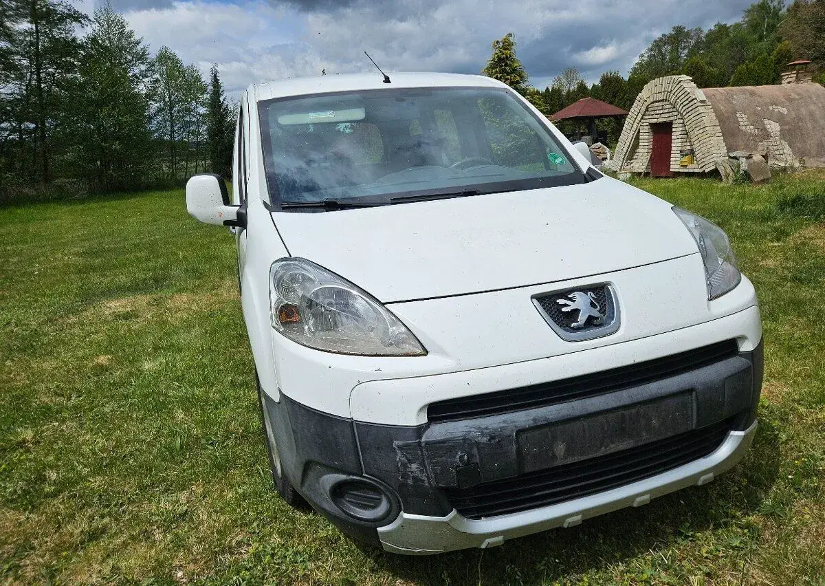 Peugeot Partner – 2010, 279 000 km