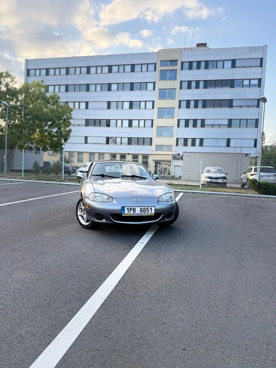 Mazda mx-5 – 2003