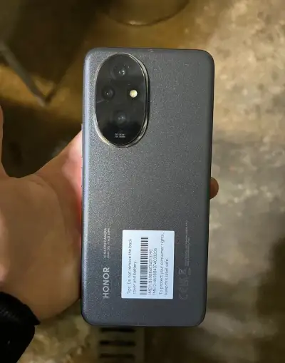 Honor 200, 256gb 8gb ram