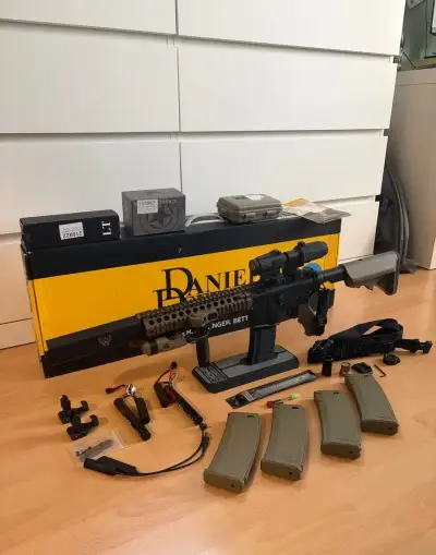 Airsoft zbraň mk18 v kompletu