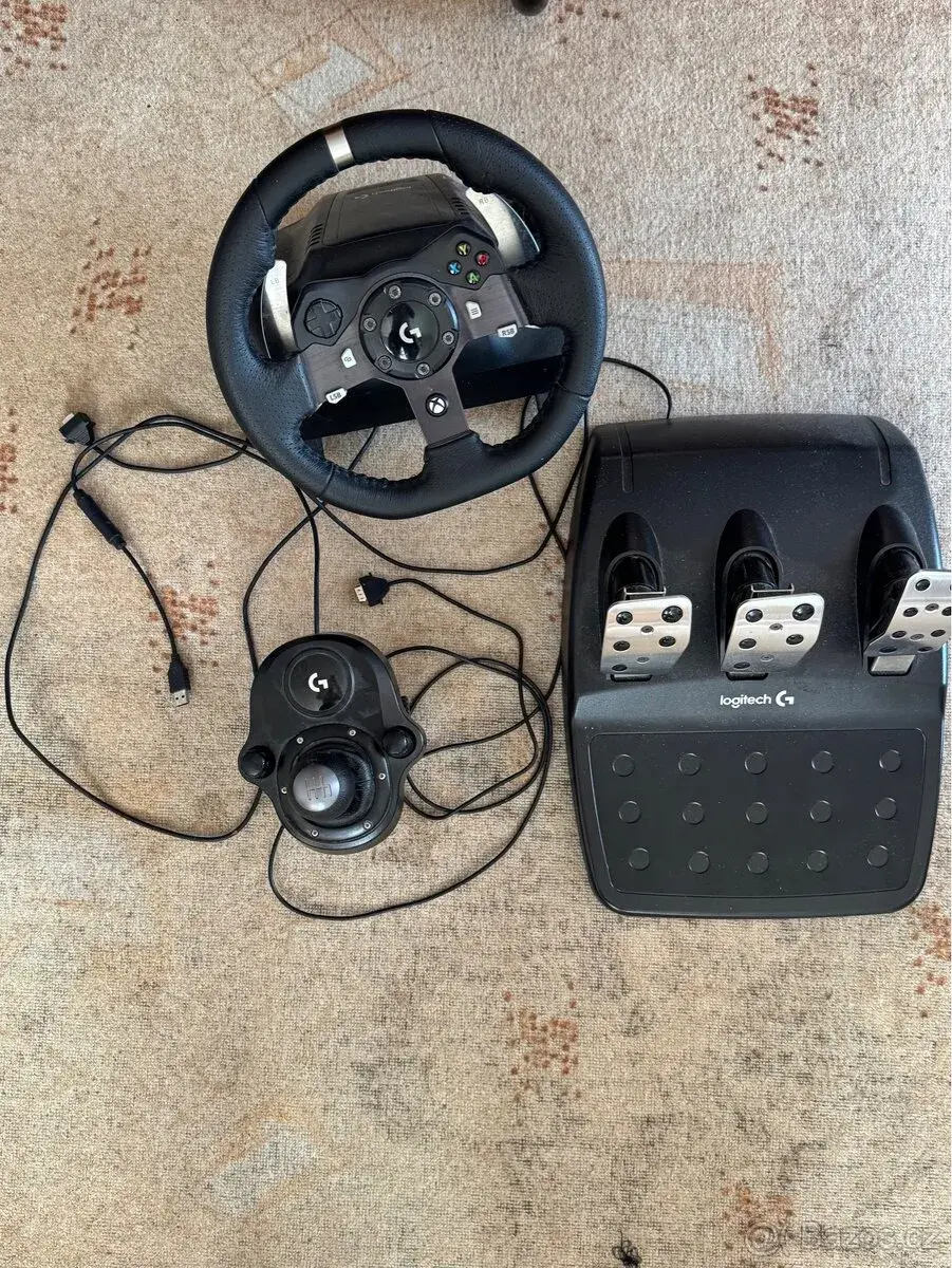 Logitech g29 + řadící páka