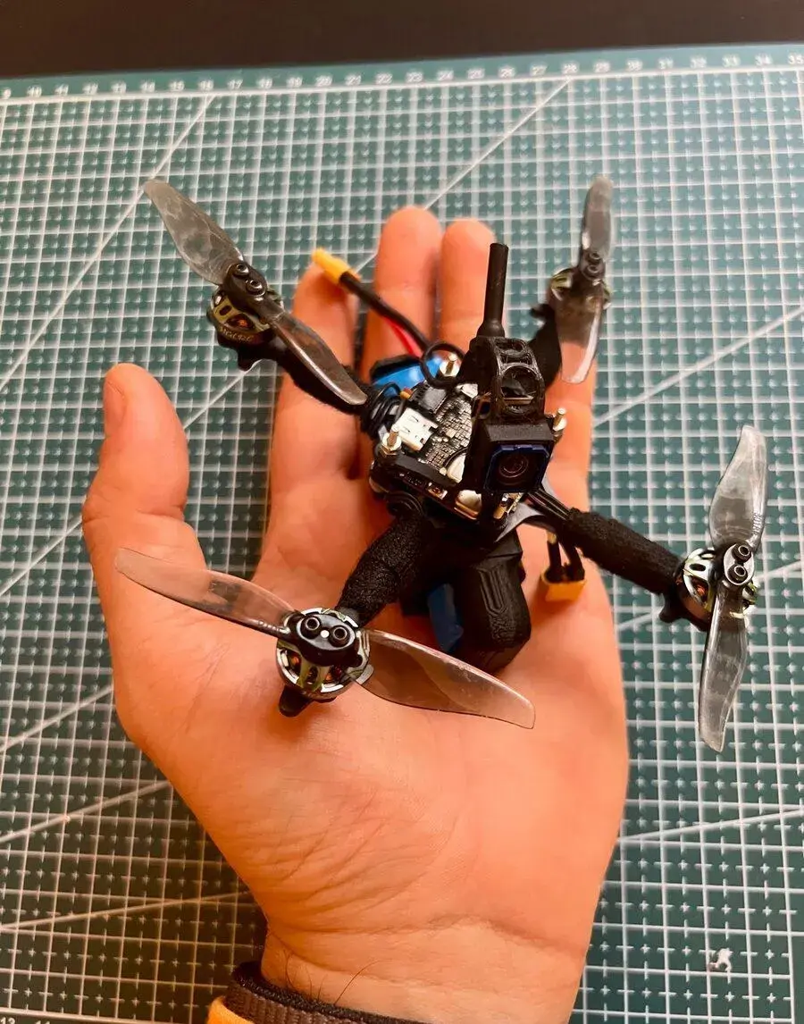 3” Long range FPV mini dron DJI o4 + ovladač + baterky