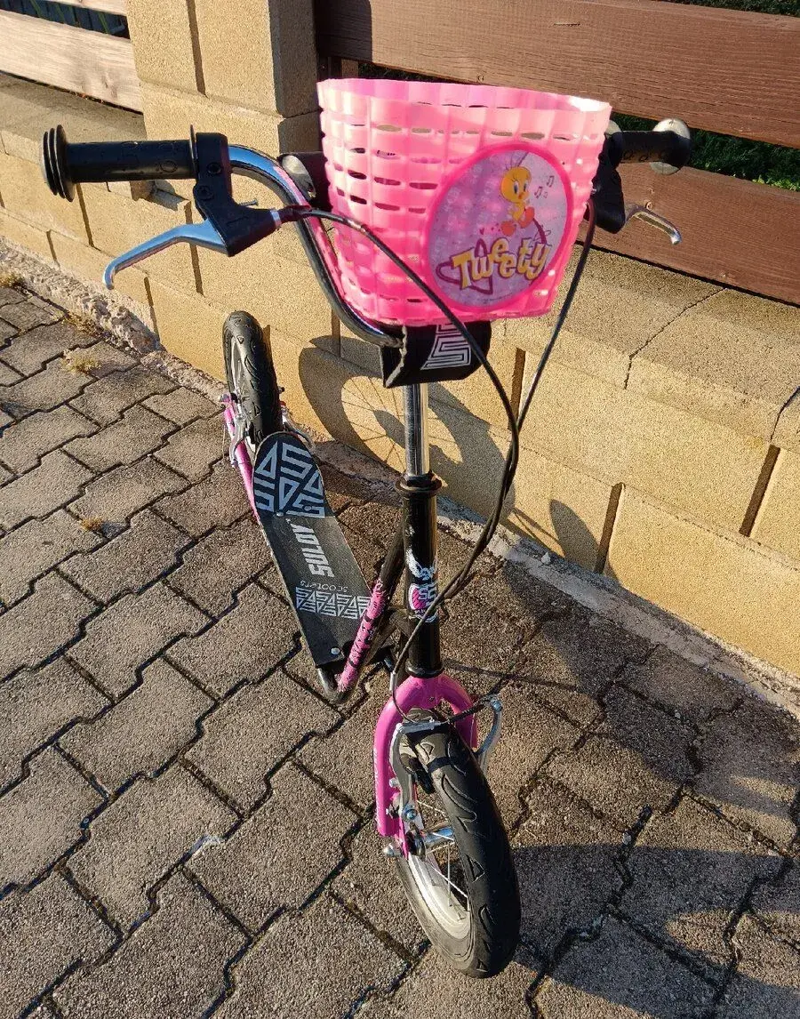 Dětská koloběžka