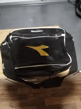 Značkové tašky