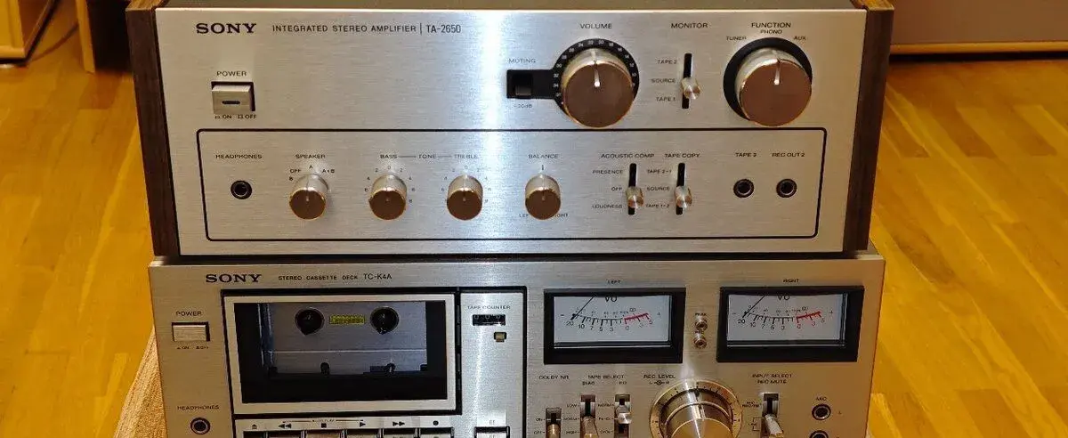 Vintage Hi-Fi sestava SONY (TA-2650 + TC-K4A)