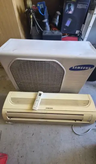 Splitová nástěnná klimatizace Samsung 3.5kw naplněná