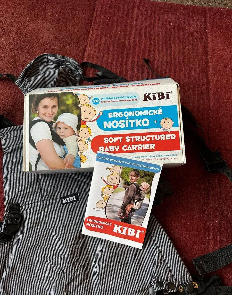 KiBi - ergonomické nosítko pro děti od 4 měsíců