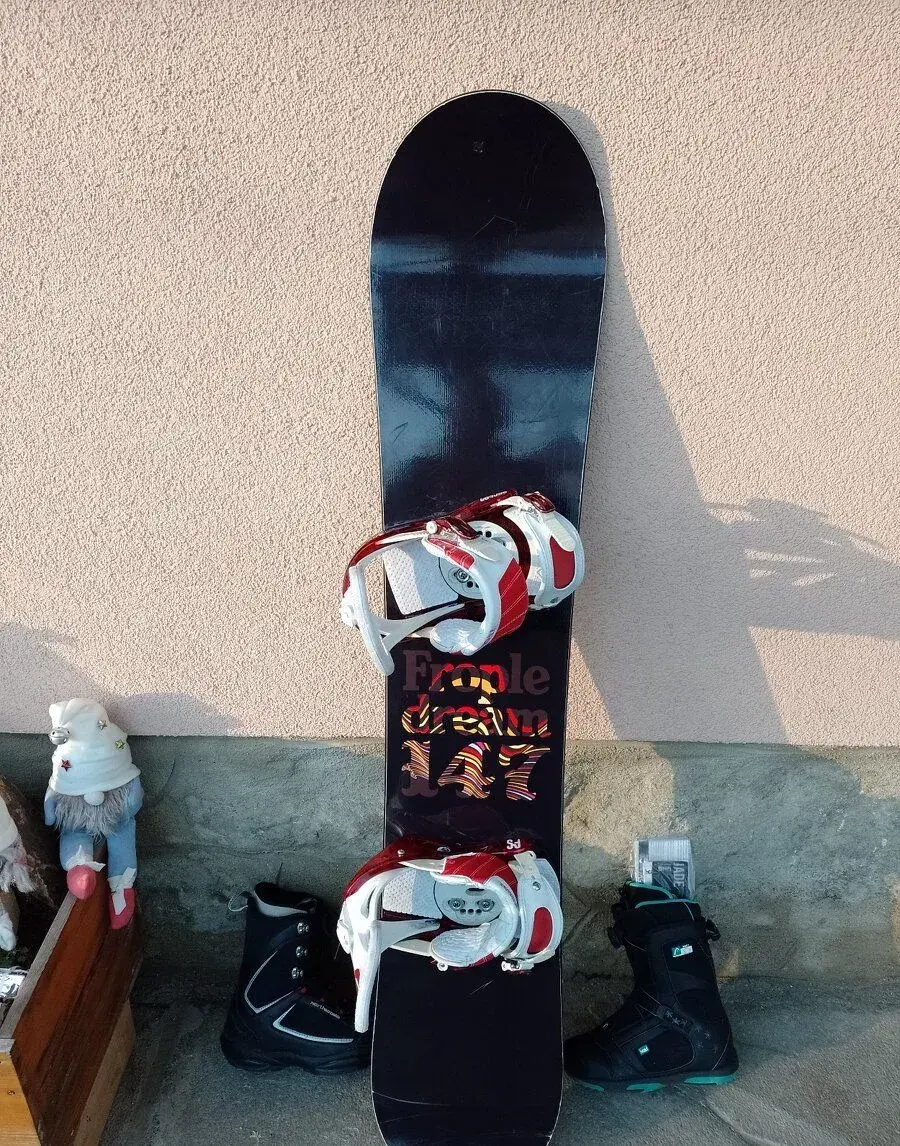 Snowboard FROPLE DREAM 147cm