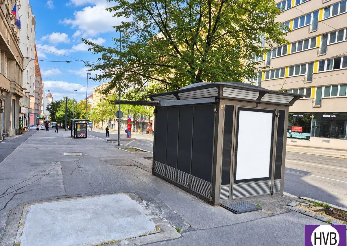 Pronájem stánku 10 m2 za odstupné, ul. Vinohradská - Vinohra