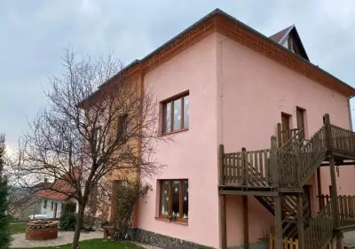 Byt 2+kk – 55 m², pozemek 50 m²