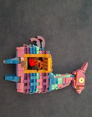 fortnite lama lego