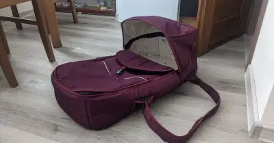 Přenosná taška pro miminko