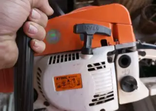 Motorovou pilu steel napodobenina stihl