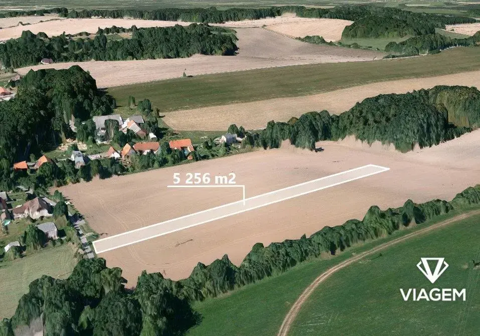 Spekulační - komerční a ostatní 5 256 m², Podíl 25 % o výměř