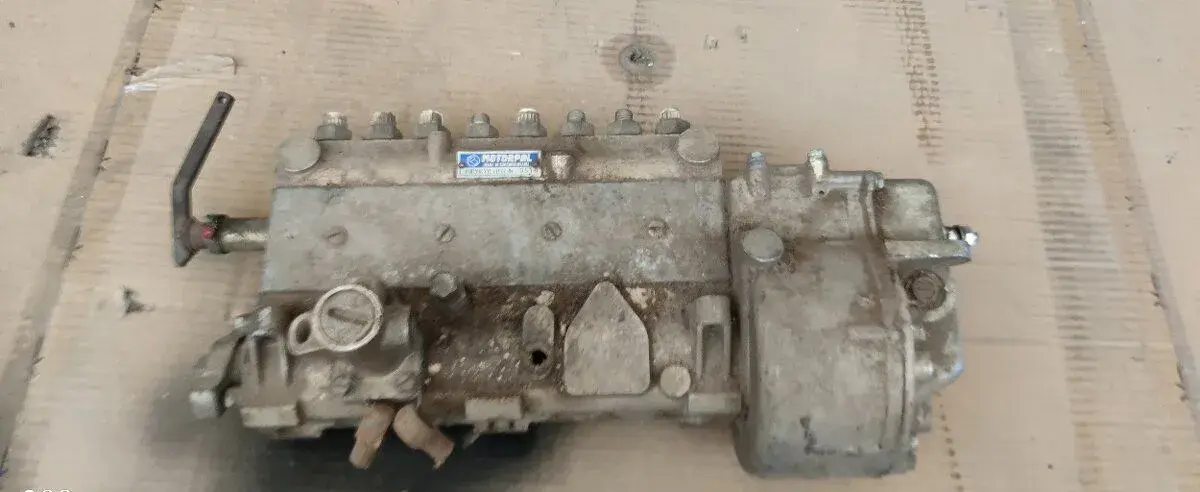 Vstřikovací čerpadlo Tatra 138 nebo 148