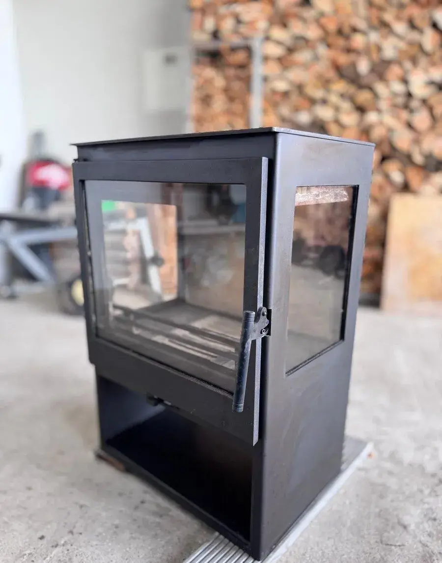 Krbová kamna Panadero ONIX 3V – 7,1 kW, prosklení ze 3 stran