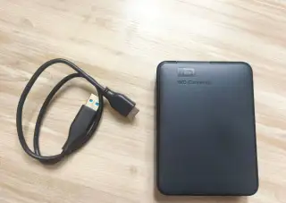 Externí pevný disk WD Elements Portable 3TB – 100% stav