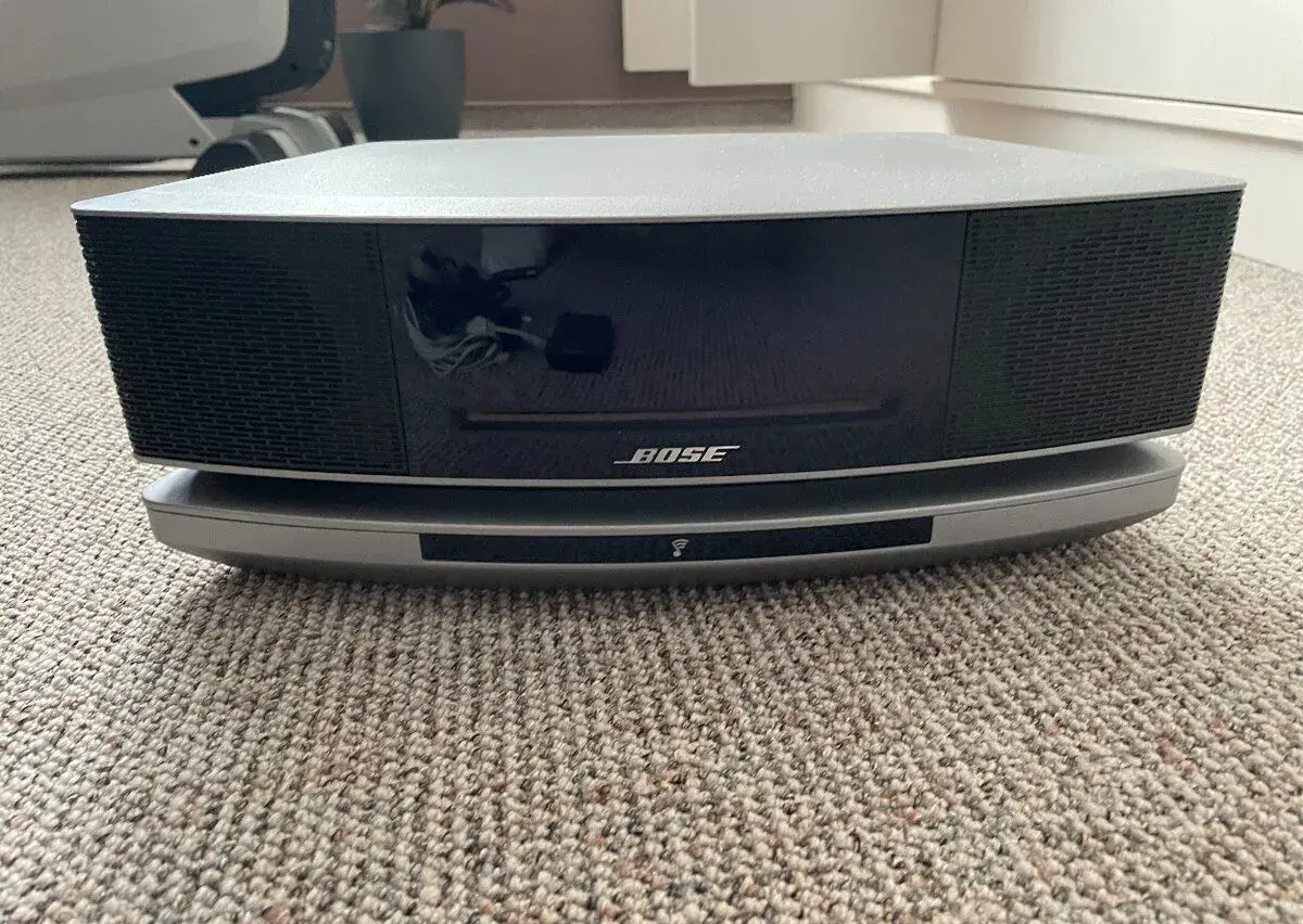 BOSE Wave SoundTouch Music System IV hudební systém