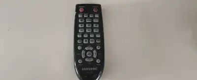 Samsung HW-E450 Soundbar s bezdrátovým subwooferem
