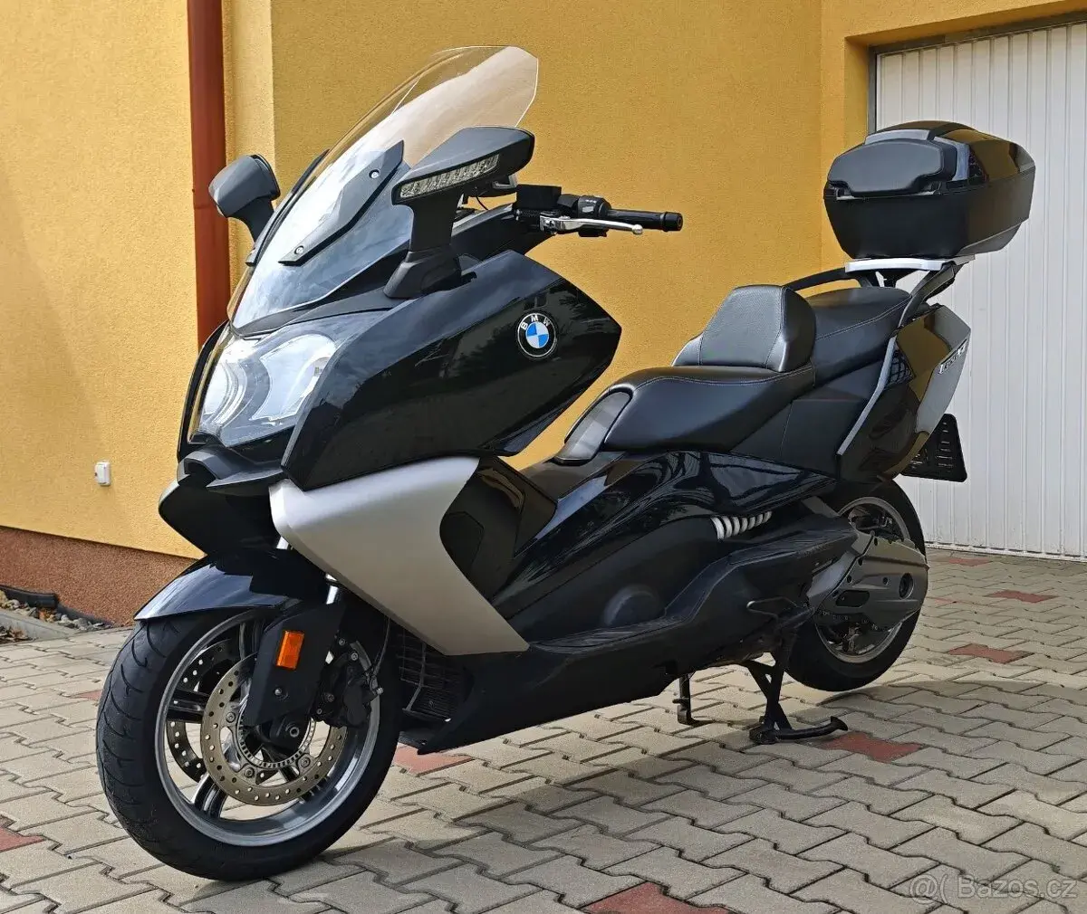 BMW C 650 GT 2014 jen 34 tkm vyhřívání topcase navi