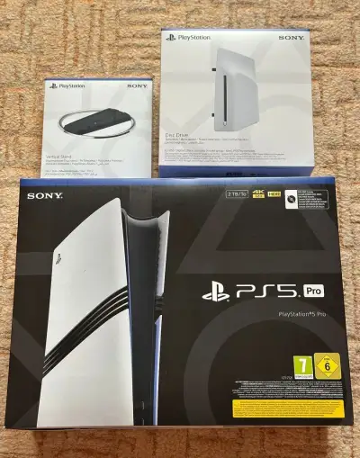 PlayStation 5 Pro 2TB,nový komplet s mechanikou a stojánkem