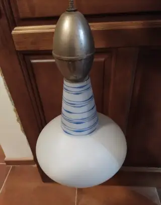 starožitný lustr