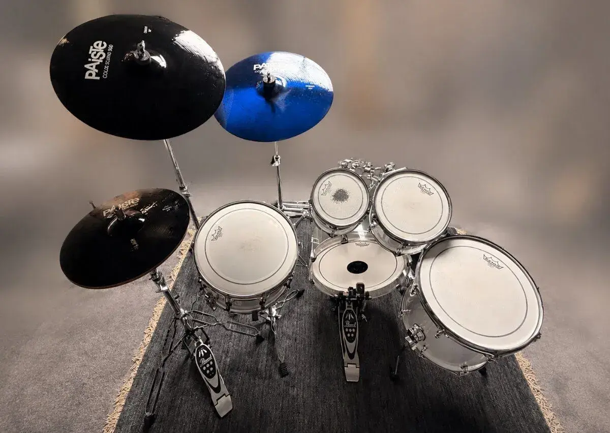 DC Custom Drums Acrylic + Paiste Color Sound 900 + Pearl
