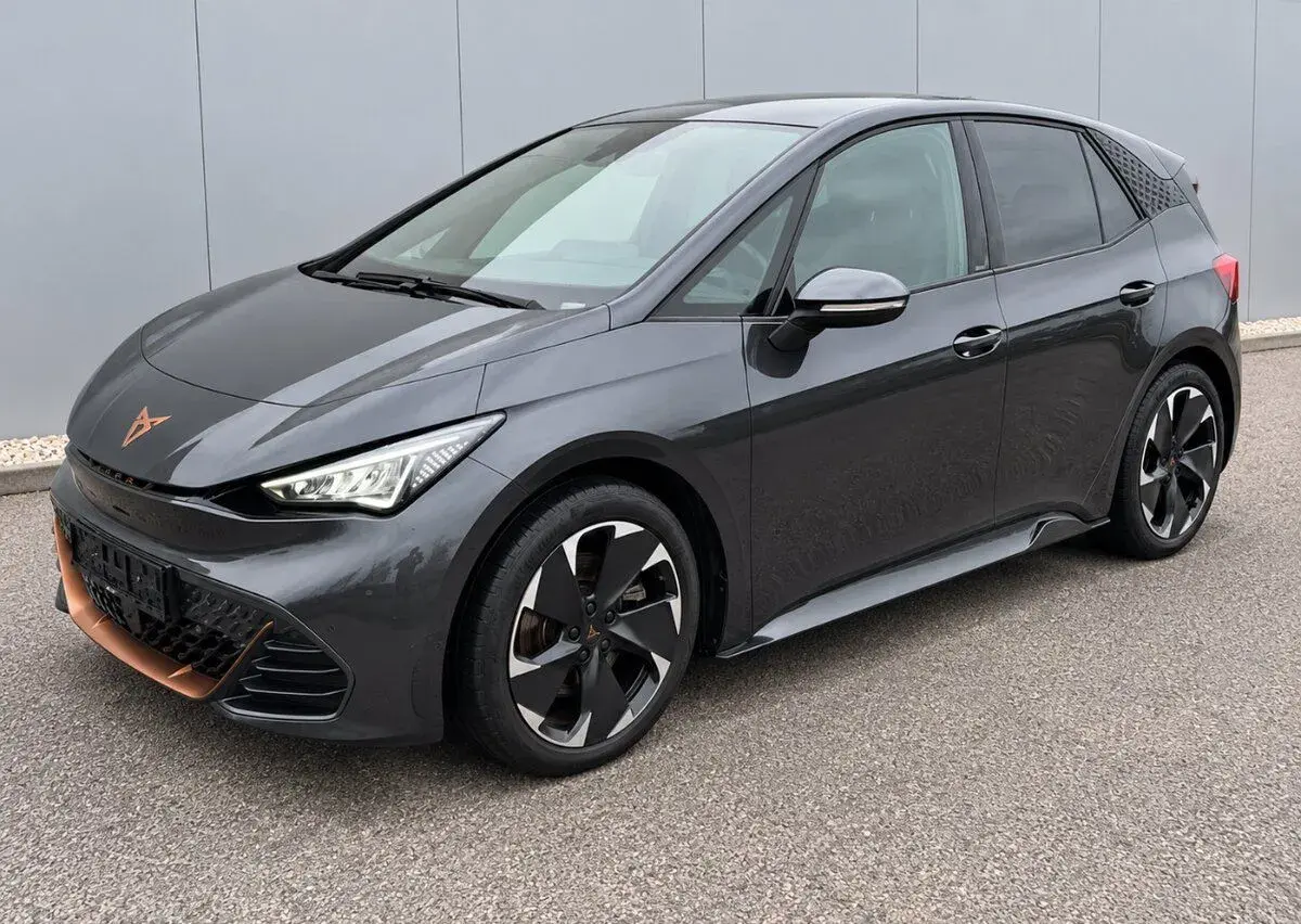 Cupra Born – 2024, 45 400 km