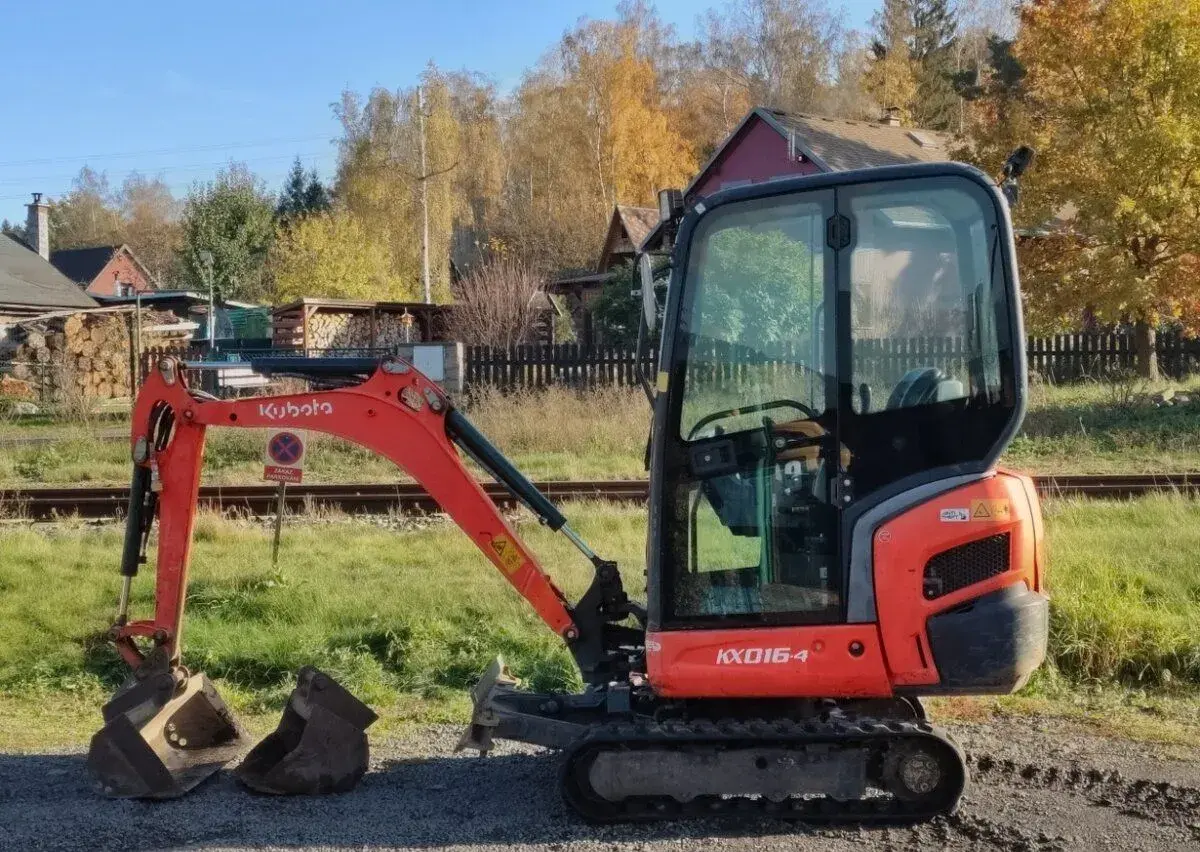 BAGR Kubota KX016-4 | roztahovací podvozek | 2 lopaty