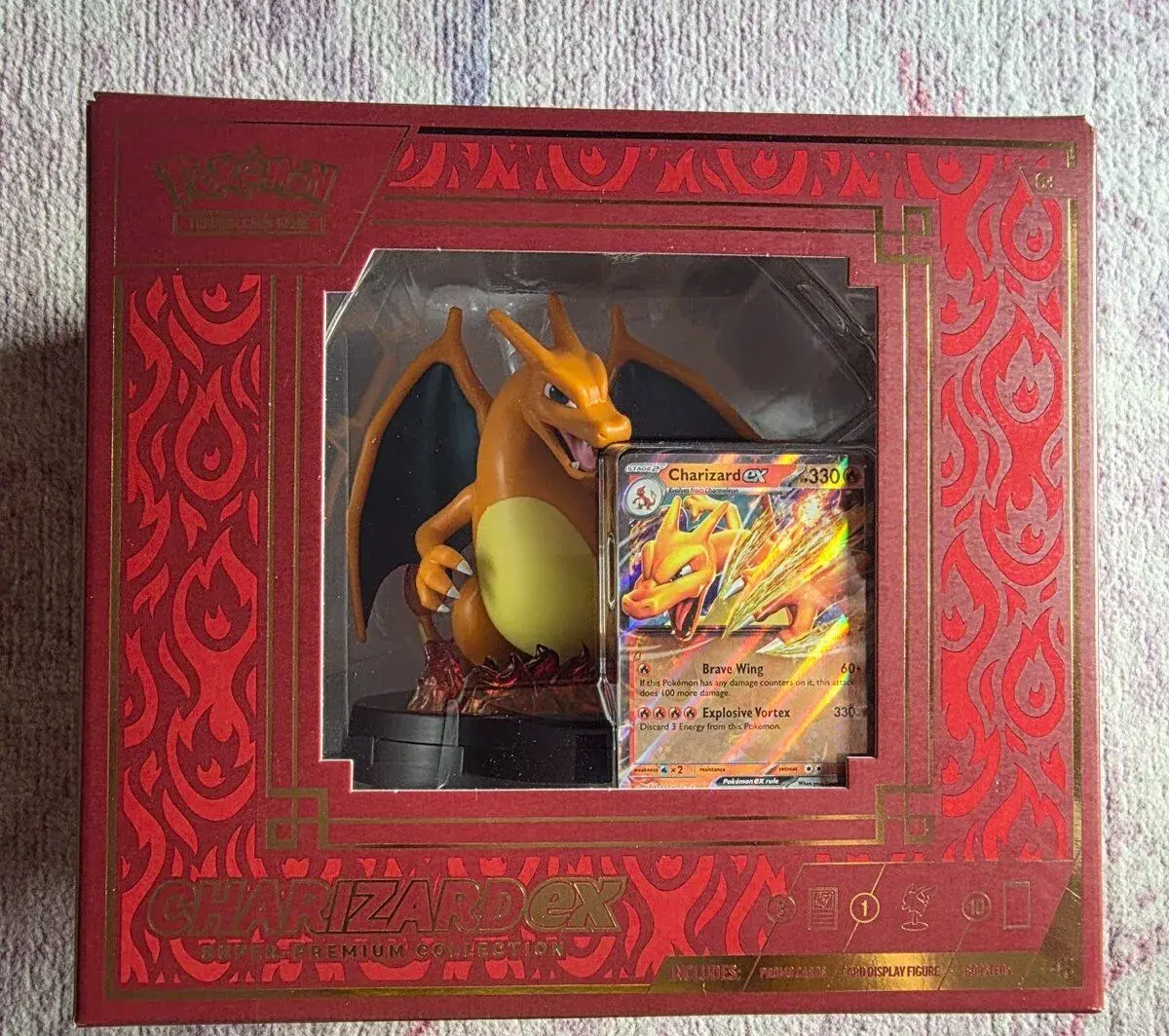 Pokémon Charizard ex Super Premium Collection