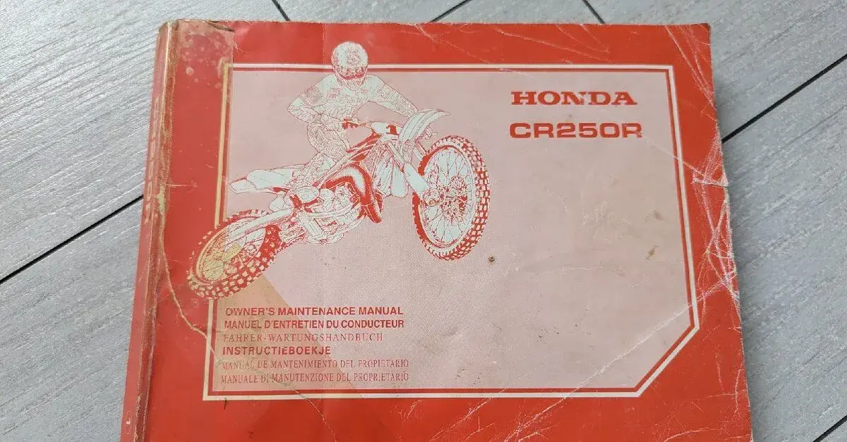 Manuál na motokrosku HONDA CR250R