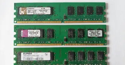 RAM DDR2 2 4 6 GB (2GB moduly) KINGSTON ELPIDA