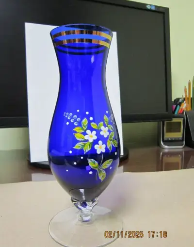 Novoborské sklo - vázička 21cm