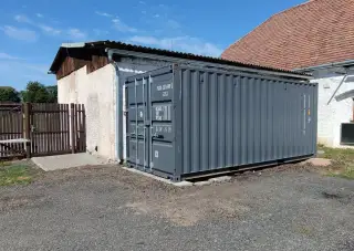 Lodní kontejner 20"