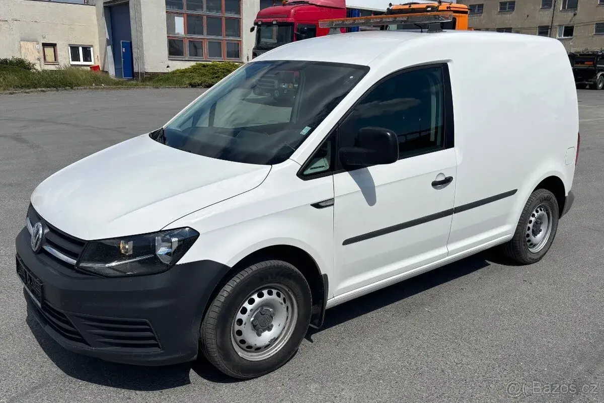 Volkswagen CADDY – 2016, 100 km