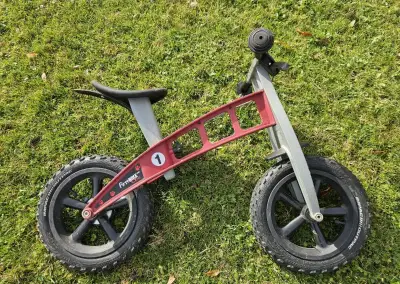 Odrážedlo Fist bike