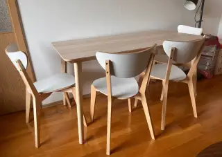 Jídelní set IKEA - stůl LISABO + 4 židle NORDMYRA