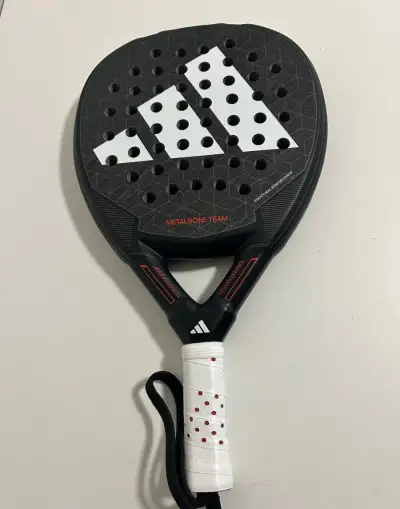 ADIDAS Raketa na padel ADIDAS Metalbone Team 3.4 25