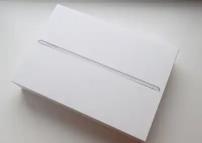 Apple iPad 10,2" (2021) 64GB Wi-Fi Stříbrný - ZÁRUKA - 100%