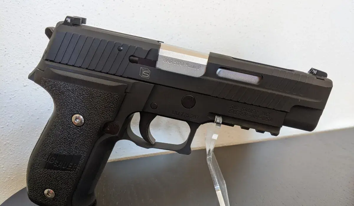 TM P226 Salient Arms