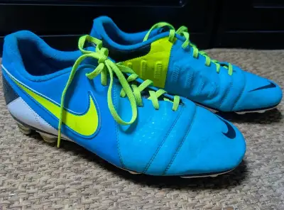 Kopačky Nike CTR360 Enganche III FG