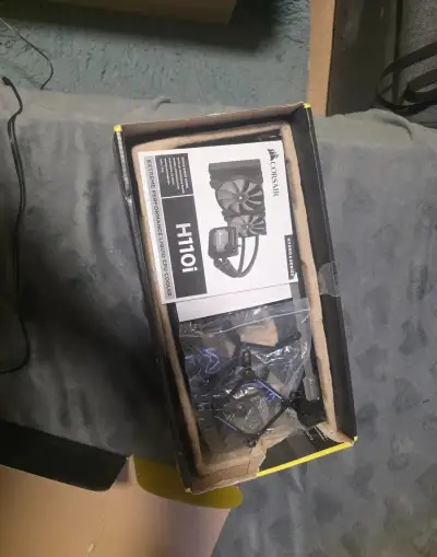 CORSAIR H 110I