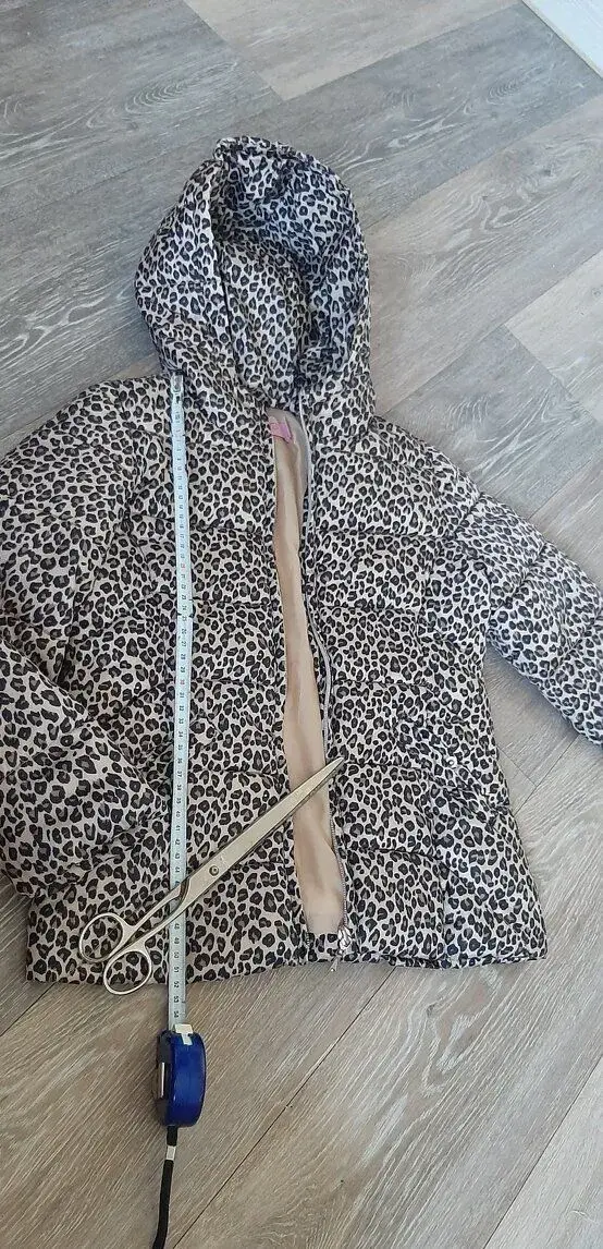 Krásná zimní bunda vel 8 až 9 let