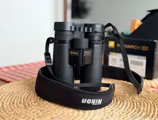 Nikon Monarch HG 8x42