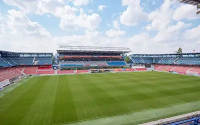 Sparta - Slovácko, protilehlá