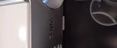 Projektor Benq W1070